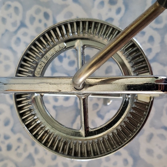 Vintage Handheld Mixer Vintage Handheld Beater Farmhouse Decor - Picture 6 of 12